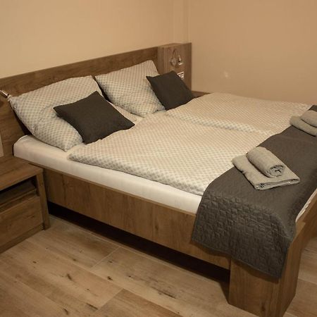 Apartmany Pilot Velka Hledsebe 외부 사진